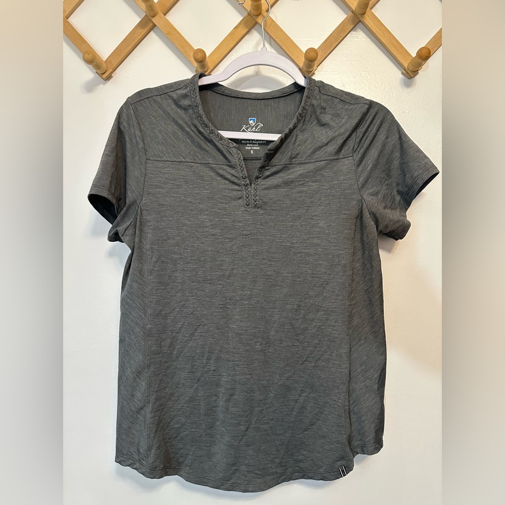 Kuhl Allegro Split Neck Short Sleeve Shirt Women Small‎ Gray Hike Athleisure